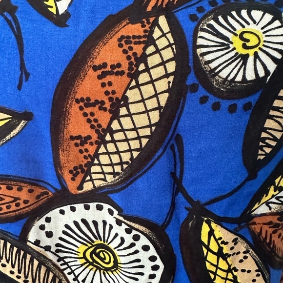 d'mora Blue All Over  Print Sleevless Blouse Womens M NWOT - Picture 2 of 8